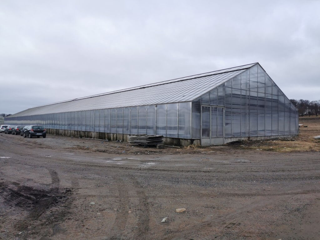 Updated polycarbonate for industrial greenhouse
