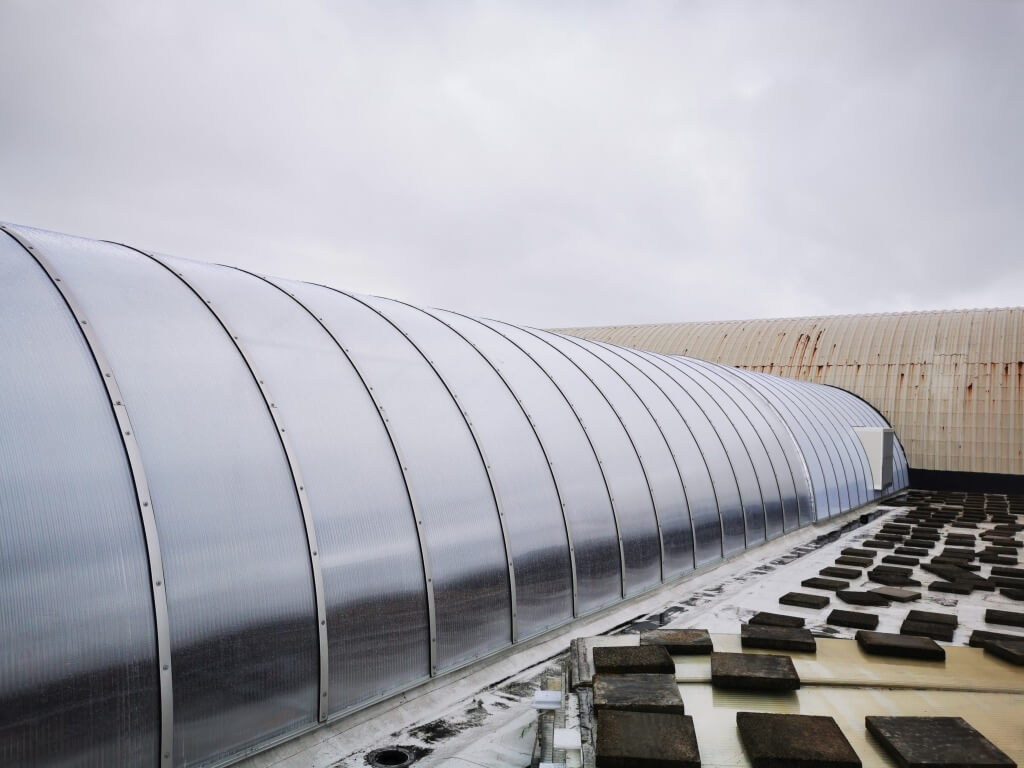 Polycarbonate ark roof