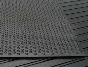 en rubber mat for livestock premises 02